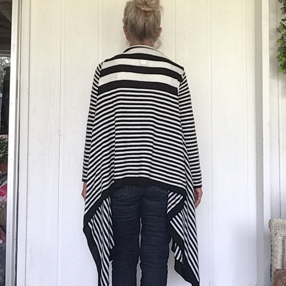 NINA LEONARD BLACK WHITE CARDIGAN SIZE SMALL - Picture 8 of 12